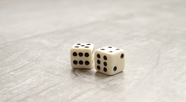 157 BESTE Viererpasch BILDER, STOCK-FOTOS & -VEKTORGRAFIKEN | Adobe Stock