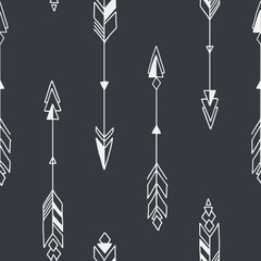 Fototapeta na wymiar Seamless hand drawn geometric tribal pattern with arrows. Vector navajo design.