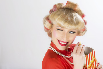 Pin-up women with popcorn