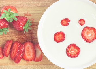 Fresh Strawberries with yogurt