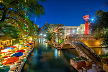 Zelfklevend Fotobehang Riviergang in San Antonio, Texas © f11photo