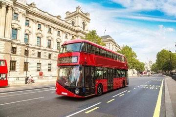 Fotobehang Moderne rode dubbeldekkerbus, Londen © Sergii Figurnyi