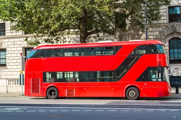 Fotobehang Londen rode bus Moderne rode dubbeldekkerbus, Londen