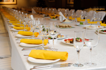 dining table setting