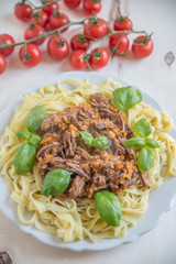 Pasta mit Bolognese Sauce 