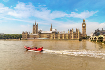 Big Ben, Parliament, Westminster bridge in London