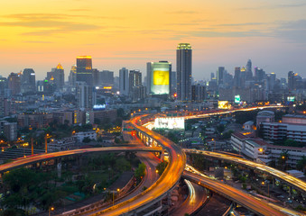 Fototapeta na wymiar Bangkok Expressway and Highway top view during twilight time,expressway is a important facility for rush hour in Bangkok ,Thailand