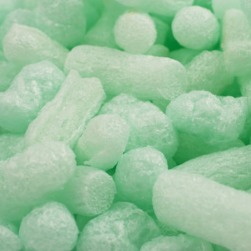 Surface covered with foam peanuts