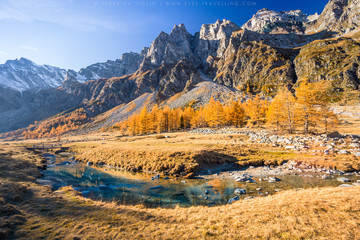 Fototapeta premium Devero Lake in Alpe Devero natural park in the Lepontine Alps, Verbania (Italy)