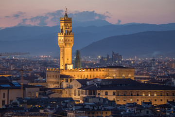 Fototapeta na wymiar Palazzo Vecchio in der Nacht
