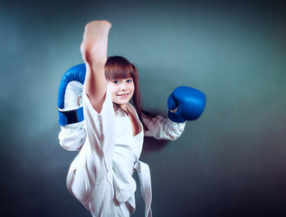 karate girl It fulfills kicks on  background