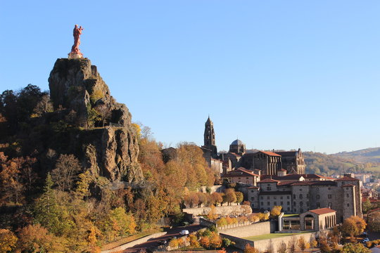Puy en Velay en automne, Auvergne, France