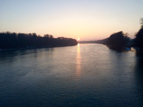 Der Inn zwischen Braunau am Inn und Simbach am Inn