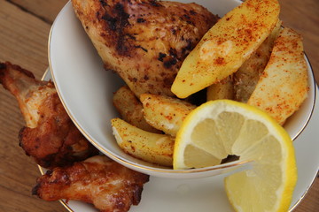 Hähnchen mit Kartoffeln