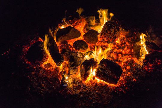 CANCUN, MEXICO - JULE 30, 2013: A visit to the national Mayan Temazcal sauna.