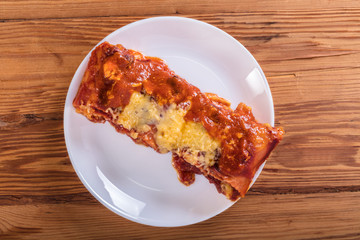 Baked rolls with chicken and cheese