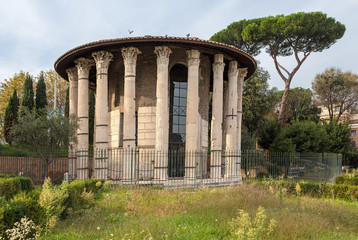 Fototapeta na wymiar Rome, Italy. Temple of Hercules Invincible, II century BC