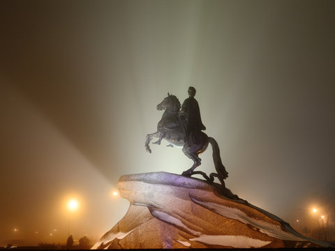 Monument to Tsar Peter.