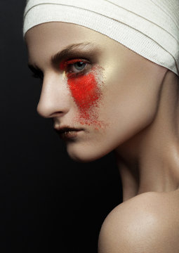 Beauty Girl Bandage Plastic Surgery Red Make Up