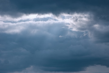 Naklejka na ściany i meble Moody Sea Cloudscape Background, Horizontal Detailed Sky Pattern Sunbeams Dark Clouds