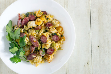 Peasant paella in the pan