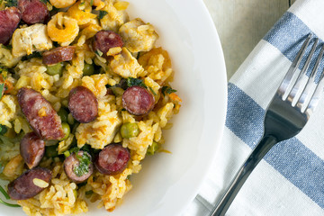 Peasant paella in the pan