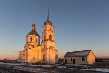 SIMBUKHOVO VILLAGE, PENZA REGION, RUSSIA - OCTOBER 31, 2015: Old Saint Michael the Archangel's Church at sunset. Built in 1780.