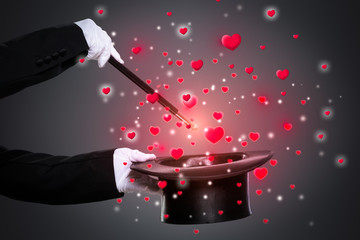 Love magic © luckybusiness