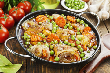 Meat stew with vegetables