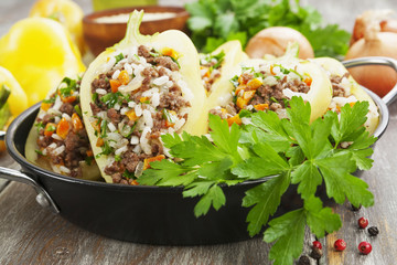 Stuffed paprika with meat