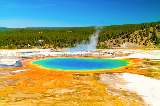 Yellowstone National Park.  Grand Prismatic Spring, Jackson Hole, Wyoming, USA.  Clear view from above.