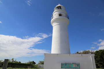 秋の潮岬灯台