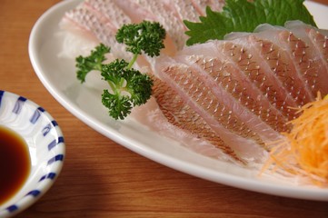 鯛のお刺身