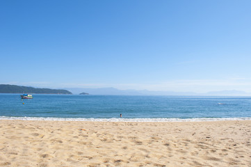 Fototapeta premium Desert Brazilian beach - Cajaiba - Rio de Janeiro - Brazil