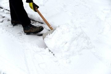 Naklejka premium Schnee räumen