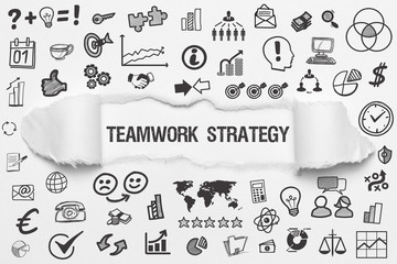 Teamwork Strategy / weißes Papier mit Symbole