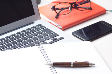 スマートフォンでSNS