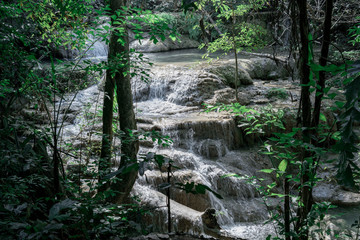 Obraz premium Erawan Waterfall