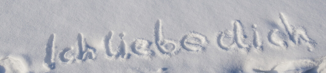 Ich liebe dich im Schnee