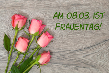 Rosen zum Frauentag