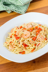shrimp garlic pasta