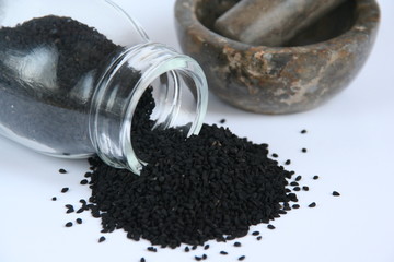 Czarnuszka czyli Nigella sativa © mirame111