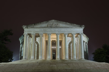 Obraz premium Jefferson Memorial at nightJ