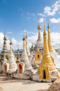 Stupas, Thaung Tho, Myanmar