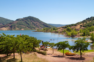 Jezioro Lac du Salagou