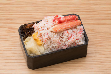 ズワイガニ弁当