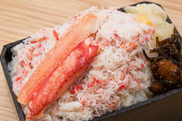 ズワイガニ弁当