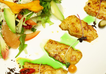 Fried fish and salad mix