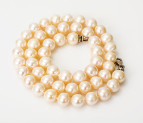 Natural pearl white beads