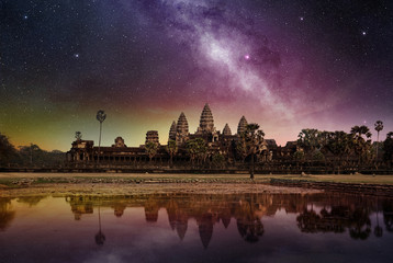 starry sky above the angkor wat temple - obrazy, fototapety, plakaty